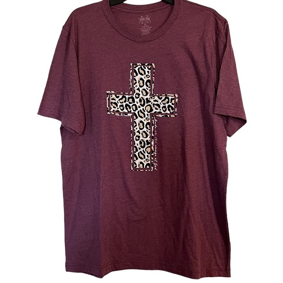 Texas True Threads• Made in the Image of God Leopard Cross Design Graphic Tee - Picture 1 of 7